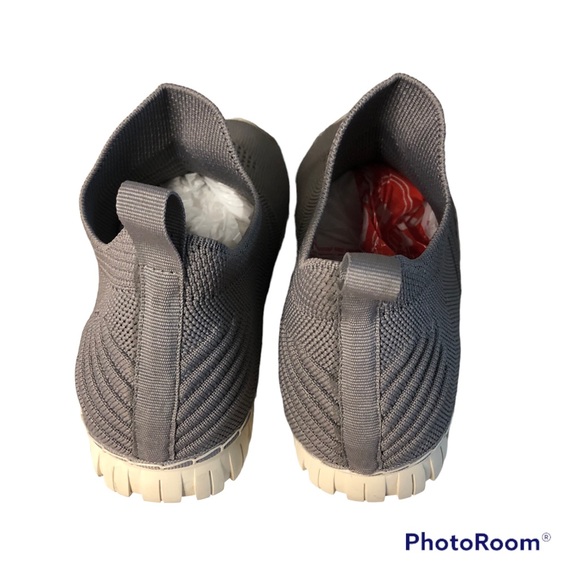 Yellow Box Julisa Gray Slip On Sneakers Size 6. NWT - Picture 7 of 9